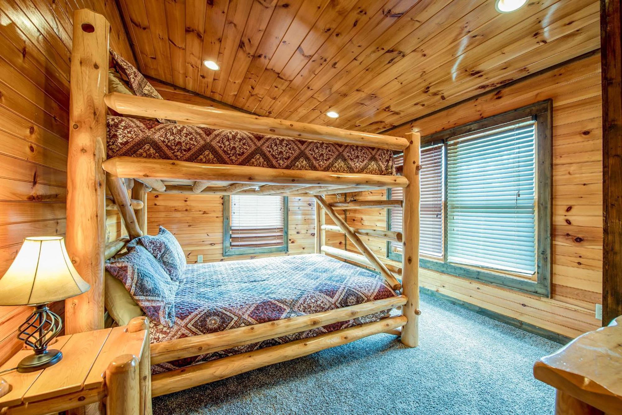 Standing Bear Lodge Gatlinburg Eksteriør billede